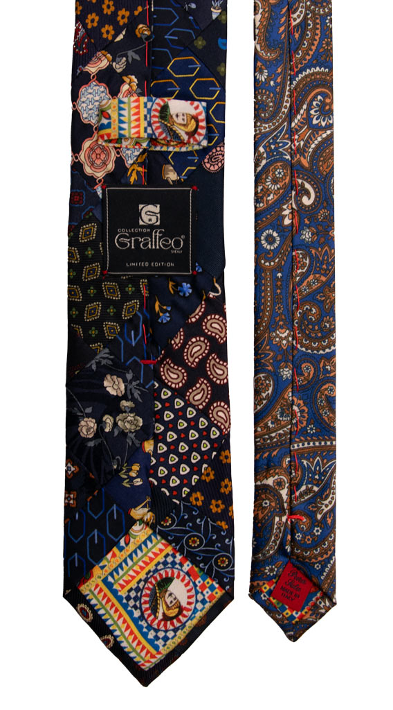 Cravatta Mosaico Patchwork Stampa di Seta Blu Fantasia Multicolor PM701 Graffeo Cravatte Made in Italy Pala