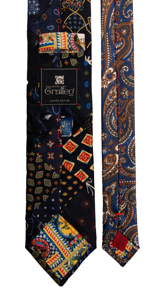 Cravatta Mosaico Patchwork Stampa di Seta Blu Fantasia Multicolor PM732 Graffeo Cravatte Made in Italy Pala