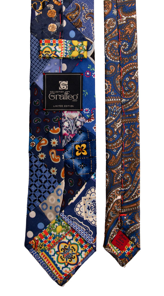 Cravatta Mosaico Patchwork Stampa di Seta Bluette Celeste Fantasia Multicolor PM738 Graffeo Cravatte Made in Italy Pala