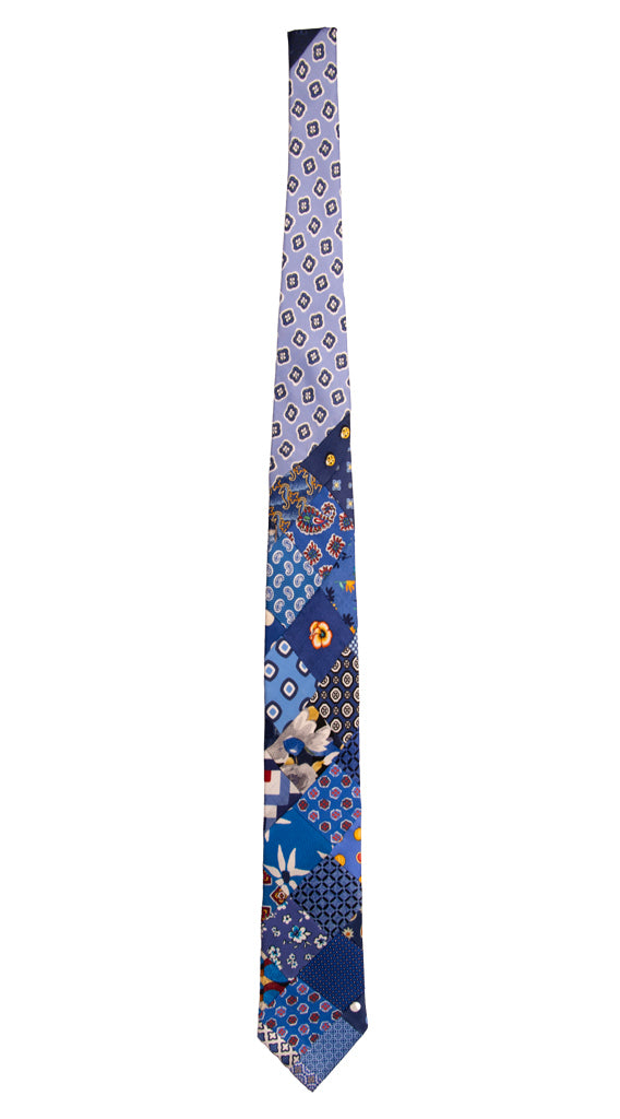 Cravatta Mosaico Patchwork Stampa di Seta Celeste Bluette Fantasia Multicolor PM737 Graffeo Cravatte Made in Italy Intera