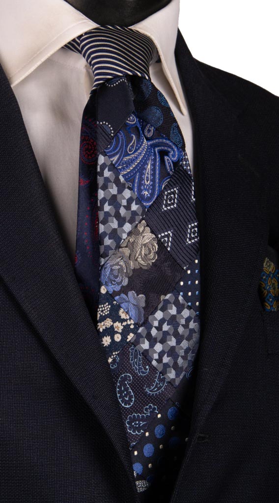 Cravatta Mosaico Patchwork di Seta Blu Fantasia Celeste PM803 Graffeo Cravatte Made in Italy