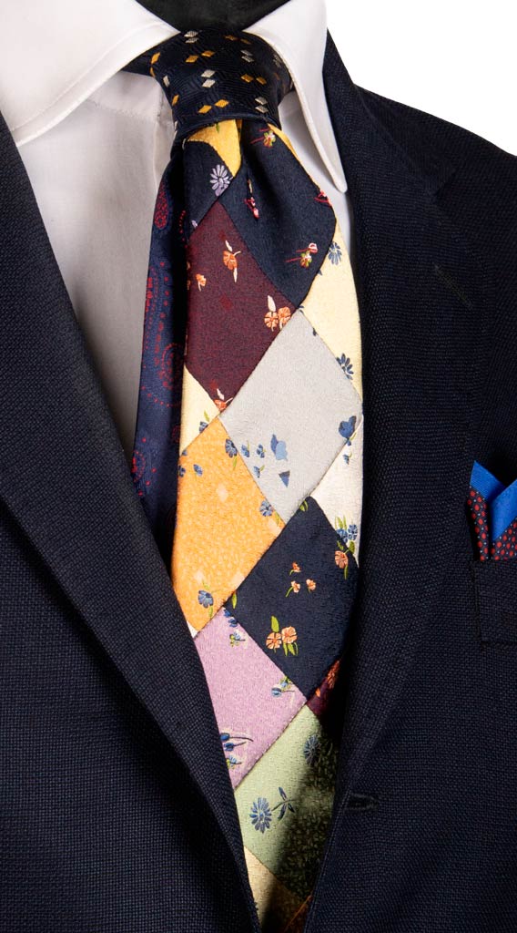 Cravatta Mosaico Patchwork di Seta Fantasia a Fiori Multicolor Made in italy Graffeo Cravatte