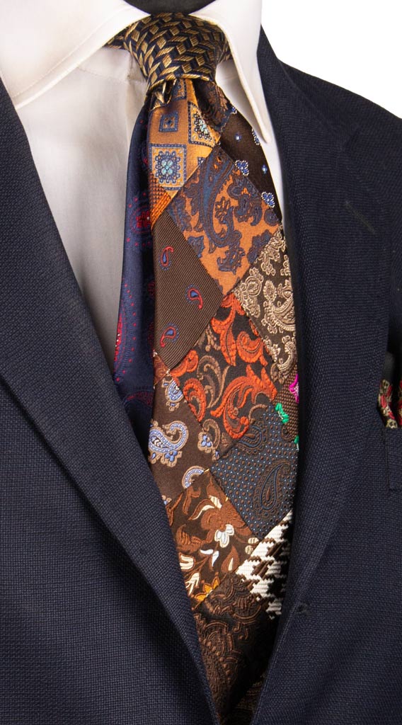 Cravatta Mosaico Patchwork di Seta Marrone Fantasia Multicolor Made in Italy Graffeo Cravatte