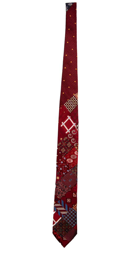 Cravatta Mosaico Patchwork di Seta Rossa Bordeaux Fantasia Multicolor Made in Italy Graffeo Cravatte Intera