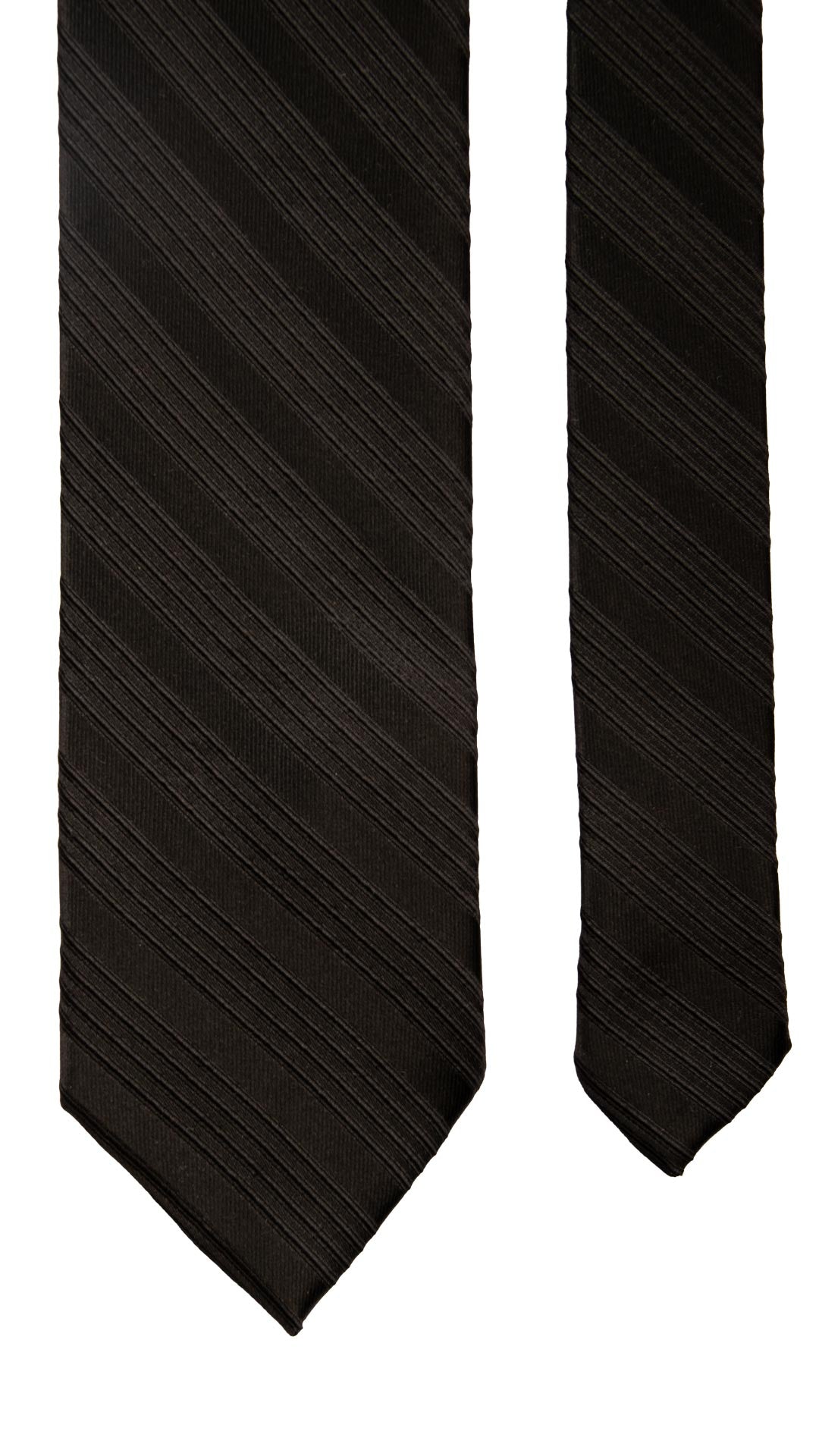 Cravatta Regimental da Cerimonia di Seta Nera con Righe Tono su Tono CY6779 Pala