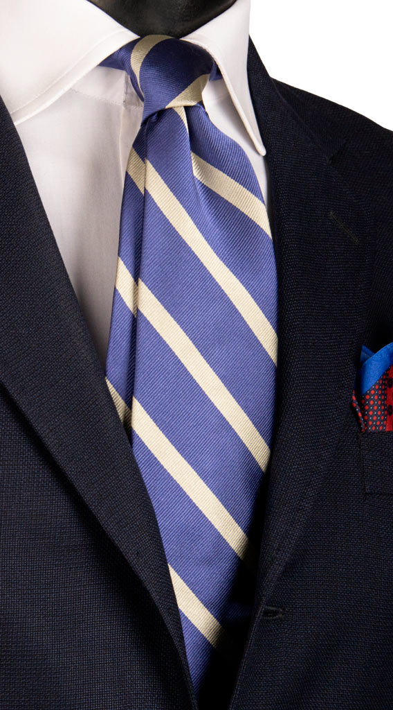 Cravatta Regimental di Seta Blu Lavanda con Righe Grigio Argento Made in italy Graffeo Cravatte