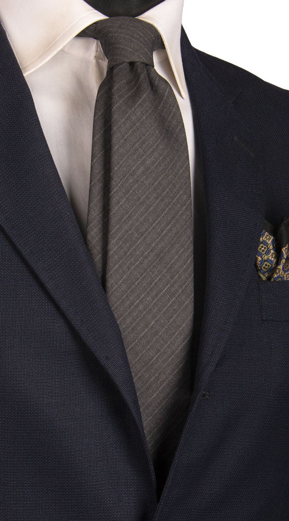 Cravatta Regimental in Lana Seta Grigia con Righe Tono su Tono Made in italy Graffeo Cravatte