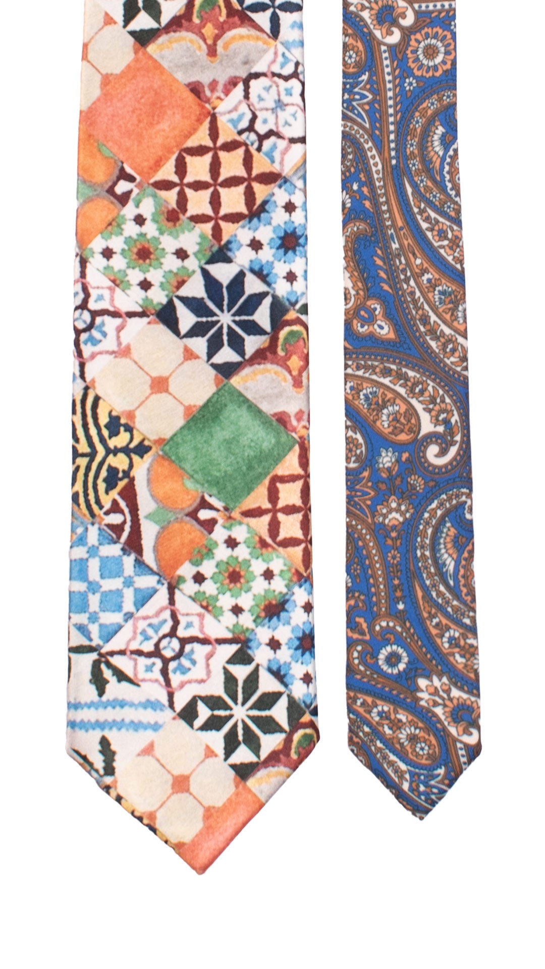 Cravatta Siciliana Stampa di Raso con Maioliche Multicolor Nodo in Contrasto Blu N3238 Made in Italy Graffeo Cravatte Pala