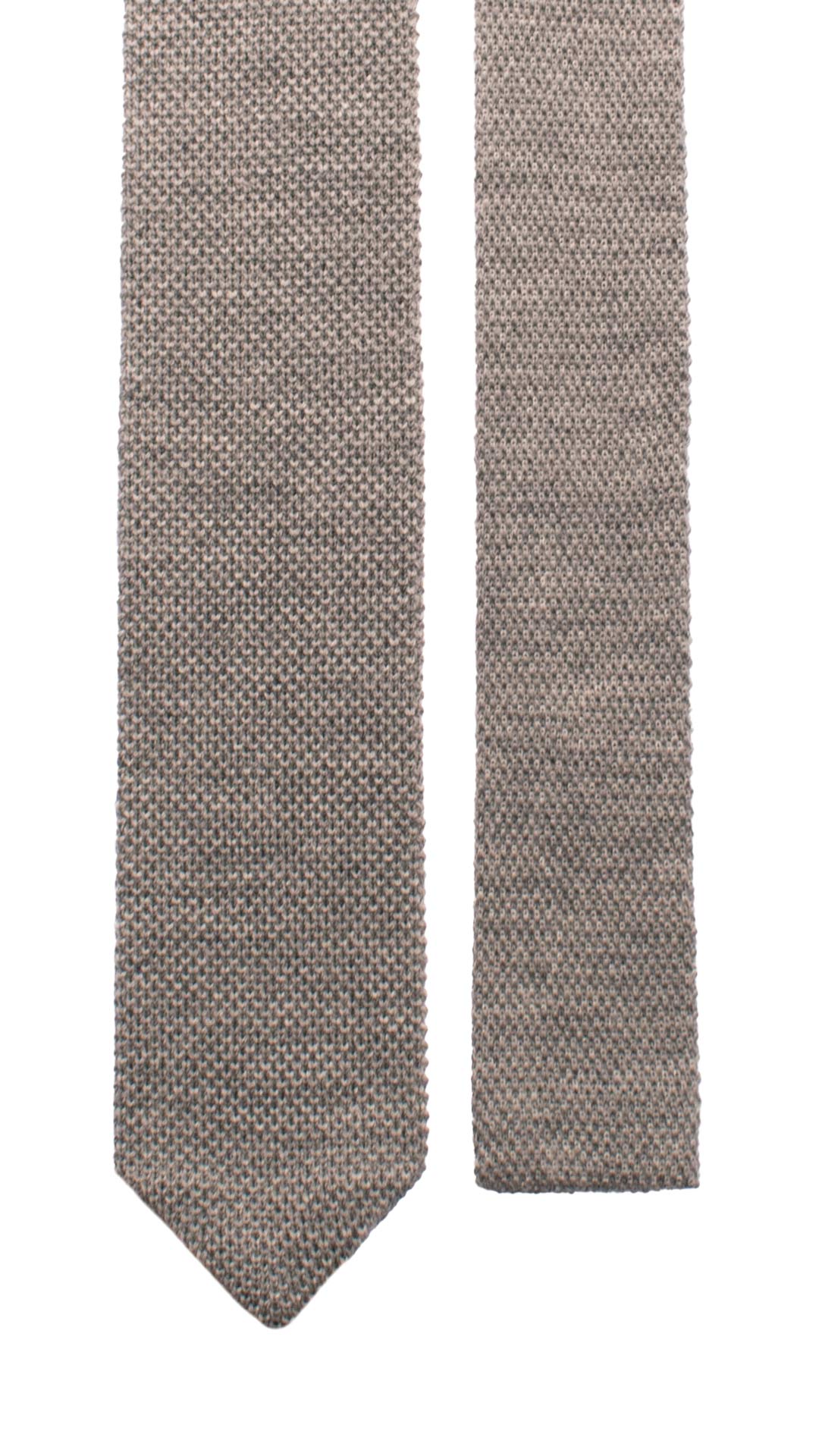 Cravatta Tricot in Maglia di Lana Grigia Tinta Unita TRI513 Made in Italy Graffeo Cravatte Pala