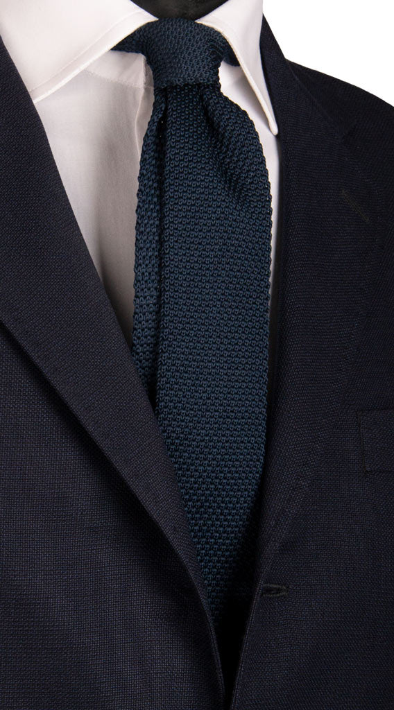 Cravatta Tricot in Maglia di Seta Blu Made in italy Graffeo Cravatte