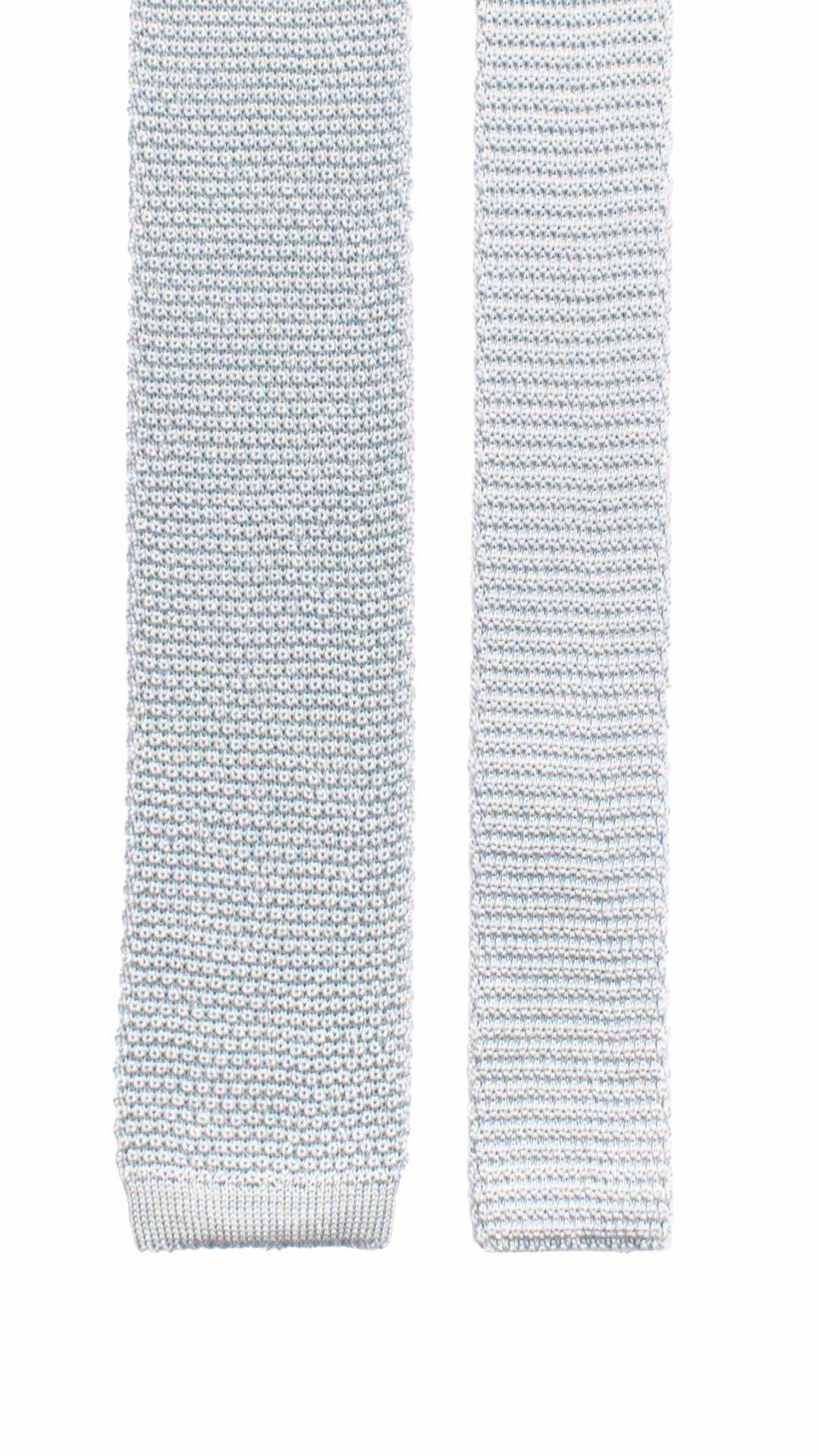 Cravatta Tricot in Maglia di Seta Celeste Ghiaccio Tinta Unita TRI814 Graffeo Cravatte Made in Italy Pala