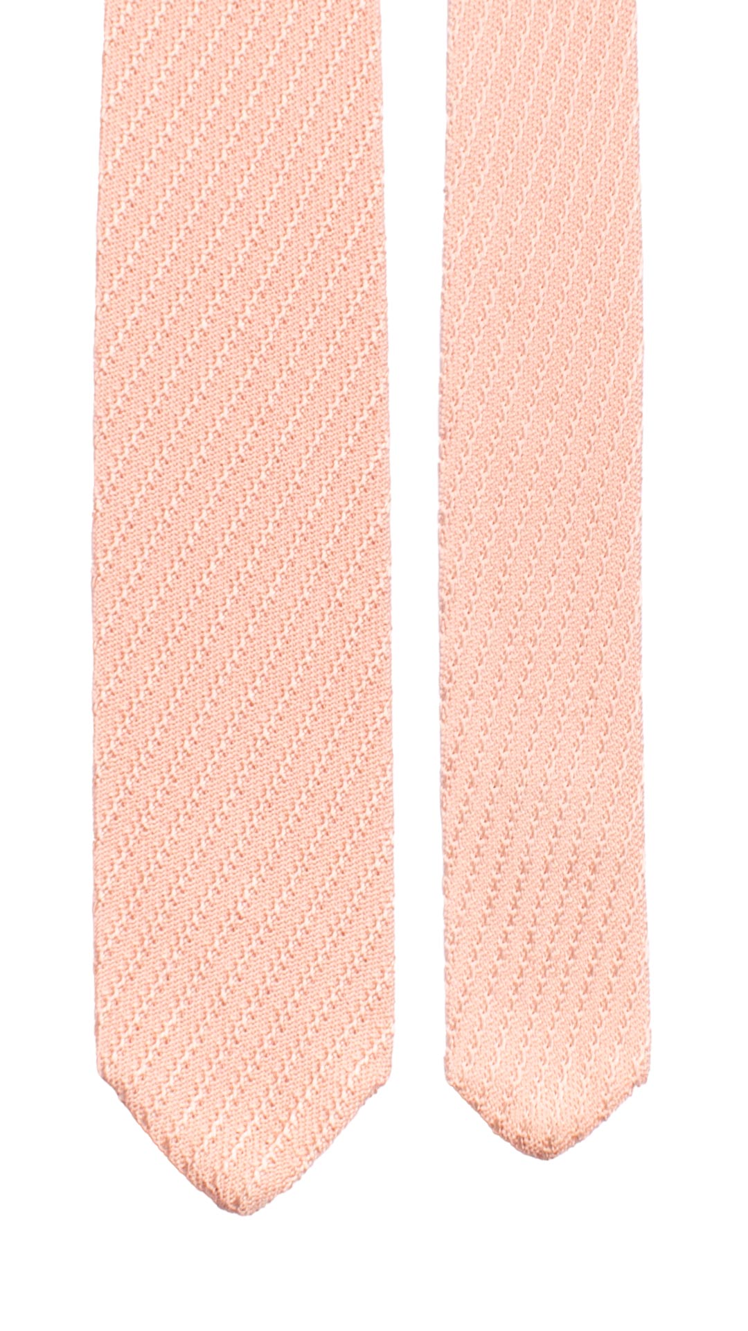Cravatta Tricot in Maglia di Seta Rosa a Righe Tono su Tono TRI704 Graffeo Cravatte Made in Italy Pala
