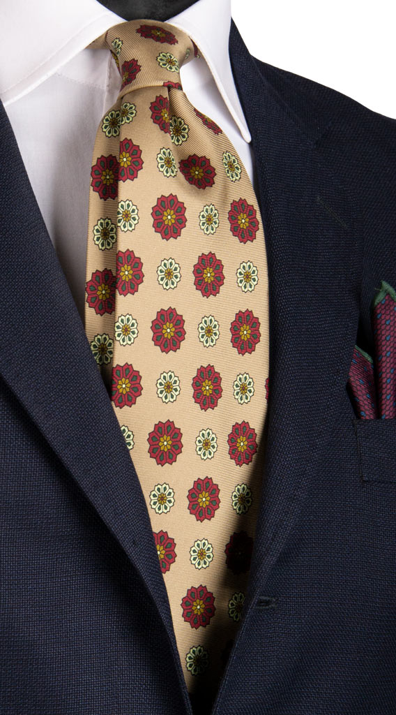 Cravatta Vintage in Twill di Seta Beige Fantasia Bordeaux Verde Gialla Made in Italy Graffeo Cravatte