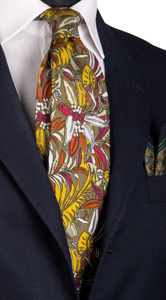 Cravatta Vintage in Twill di Seta Verde a Fiori Multicolor Made in Italy Graffeo Cravatte