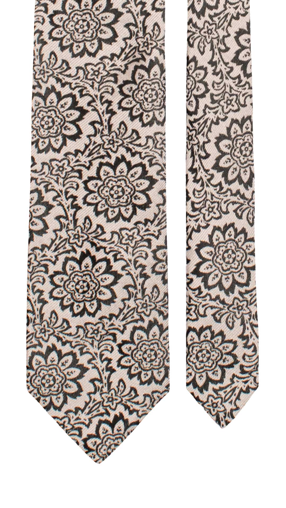 Cravatta da Cerimonia di Seta Grigio Argento a Fiori Neri CY7615 Made in Italy Graffeo Cravatte Pala