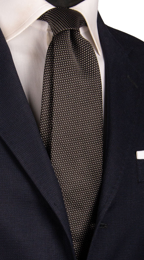 Cravatta da Cerimonia di Seta Nera Punto a Spillo Grigio Argento CY6814 Made in Italy Graffeo Cravatte