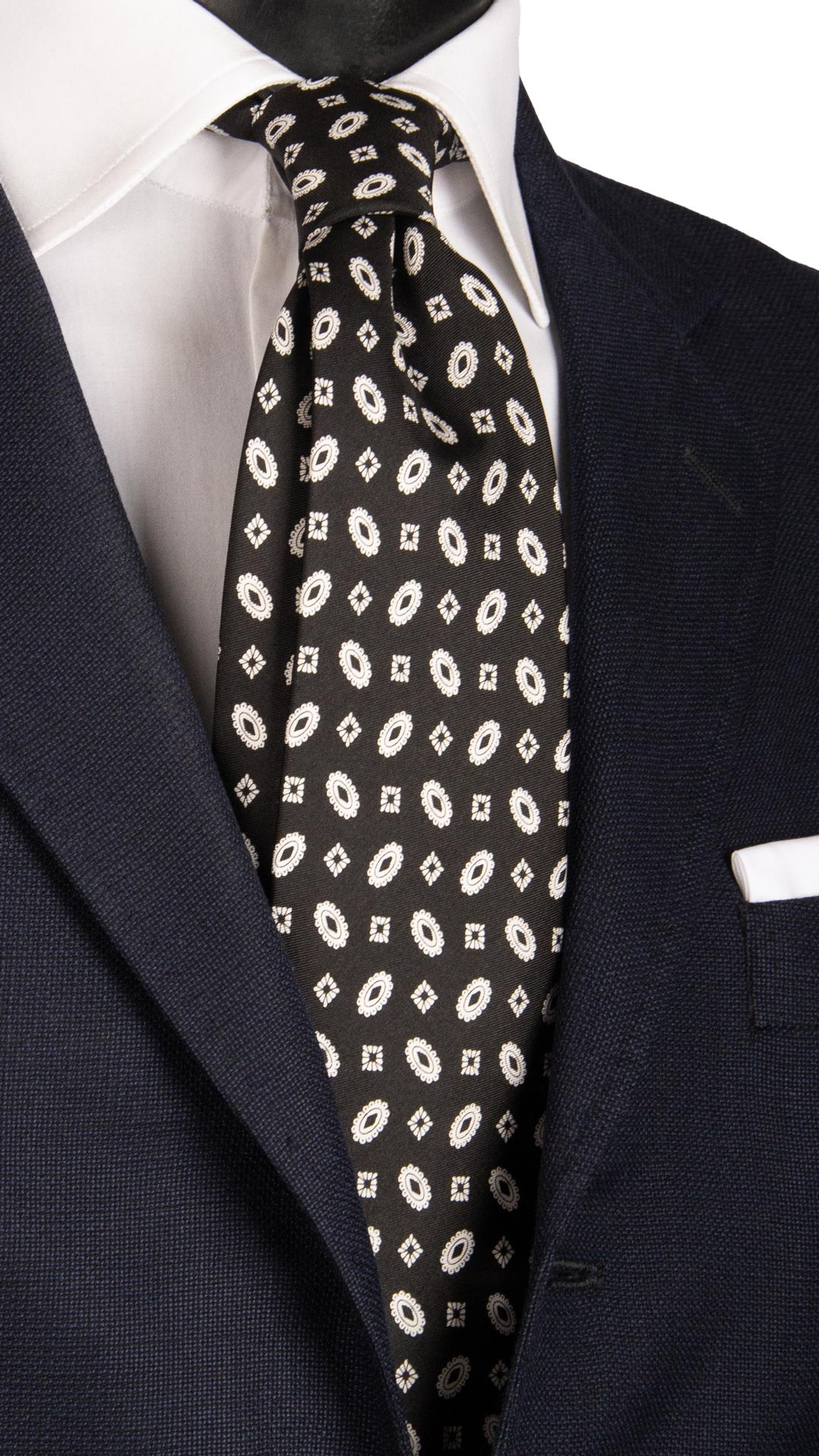 Cravatta da Cerimonia in Twill di Seta Nera Fantasia Bianca CY6715 Made in Italy Graffeo Cravatte
