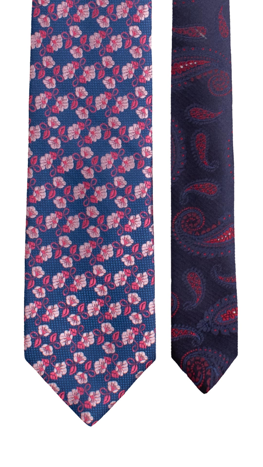 Cravatta di Seta Bluette a Fiori Rosa Magenta Nodo in Contrasto Magenta a Pois Bianchi N3315 Graffeo Cravatte Made in Italy Pala