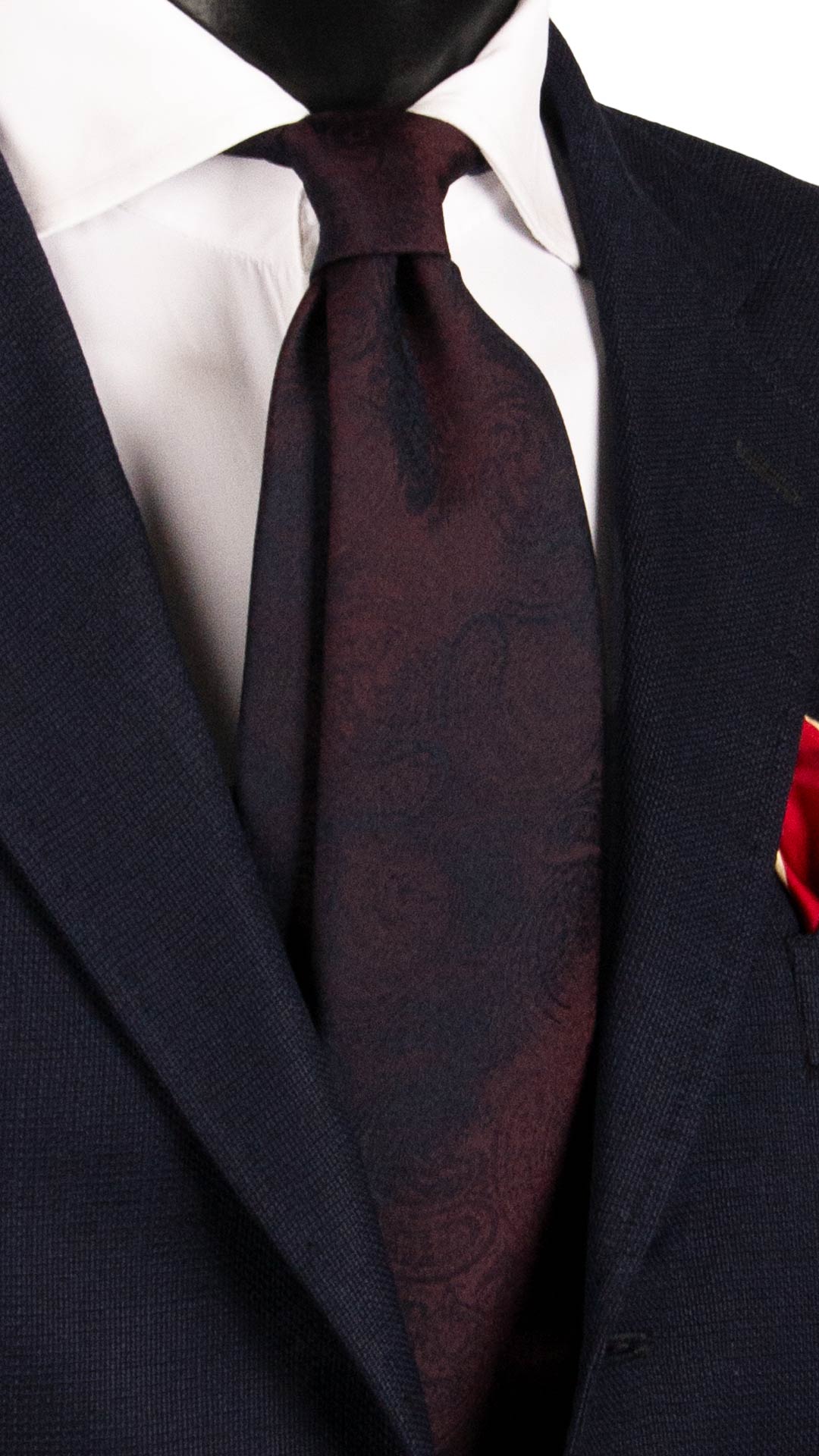 Cravatta di Seta Borgogna Nera Paisley Tono su Tono AN7779 Made in Italy Graffeo Cravatte