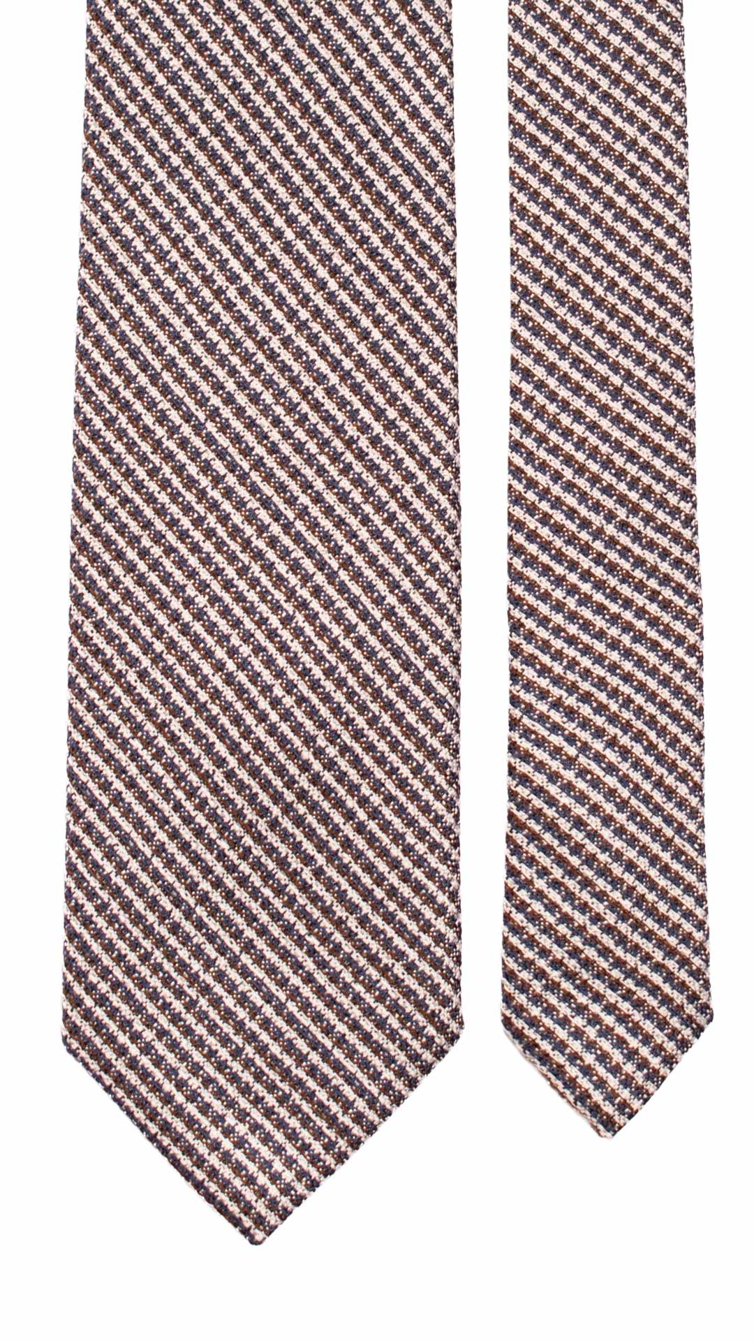 Cravatta-di-Seta-Fantasia-Blu-Bianco-Marrone-7127
Pala