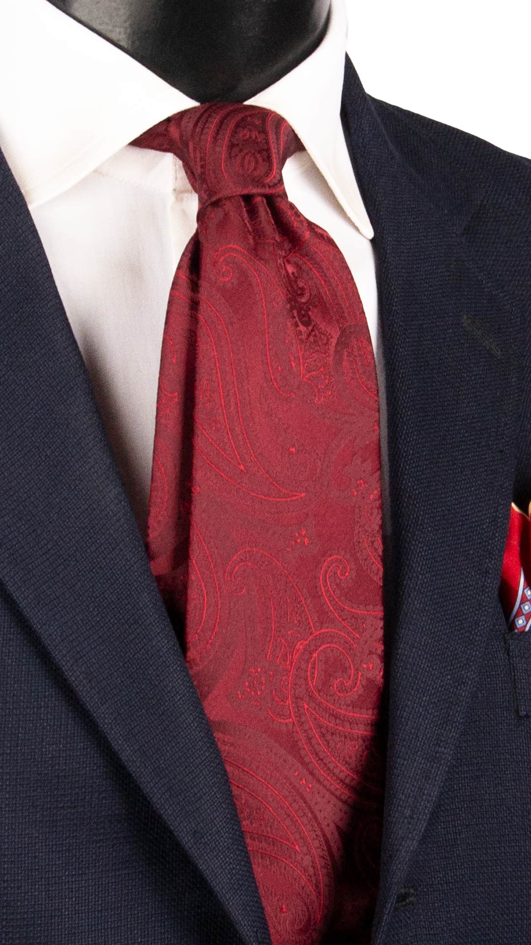 Cravatta di Seta Rosso Bordeaux Paisley Tono su Tono 1735 Graffeo Cravatte Made in Italy