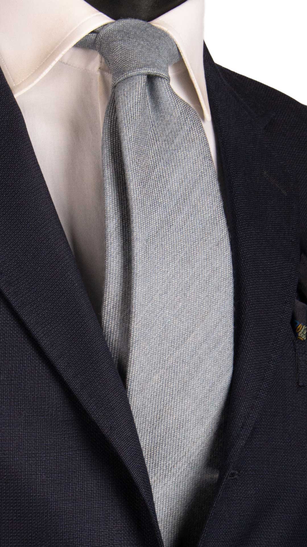 Cravatta-in-Lana-Cashmere-Celeste-Tinta-Unita-L1131