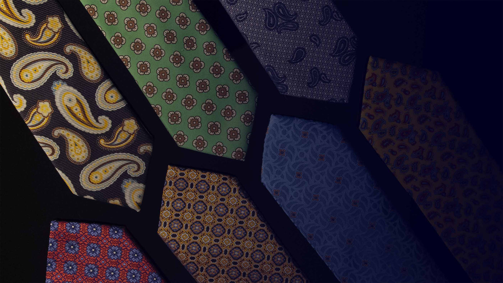 Cravatta Satinata Da 8 Cm Rosa | Disponibile - Foto 2