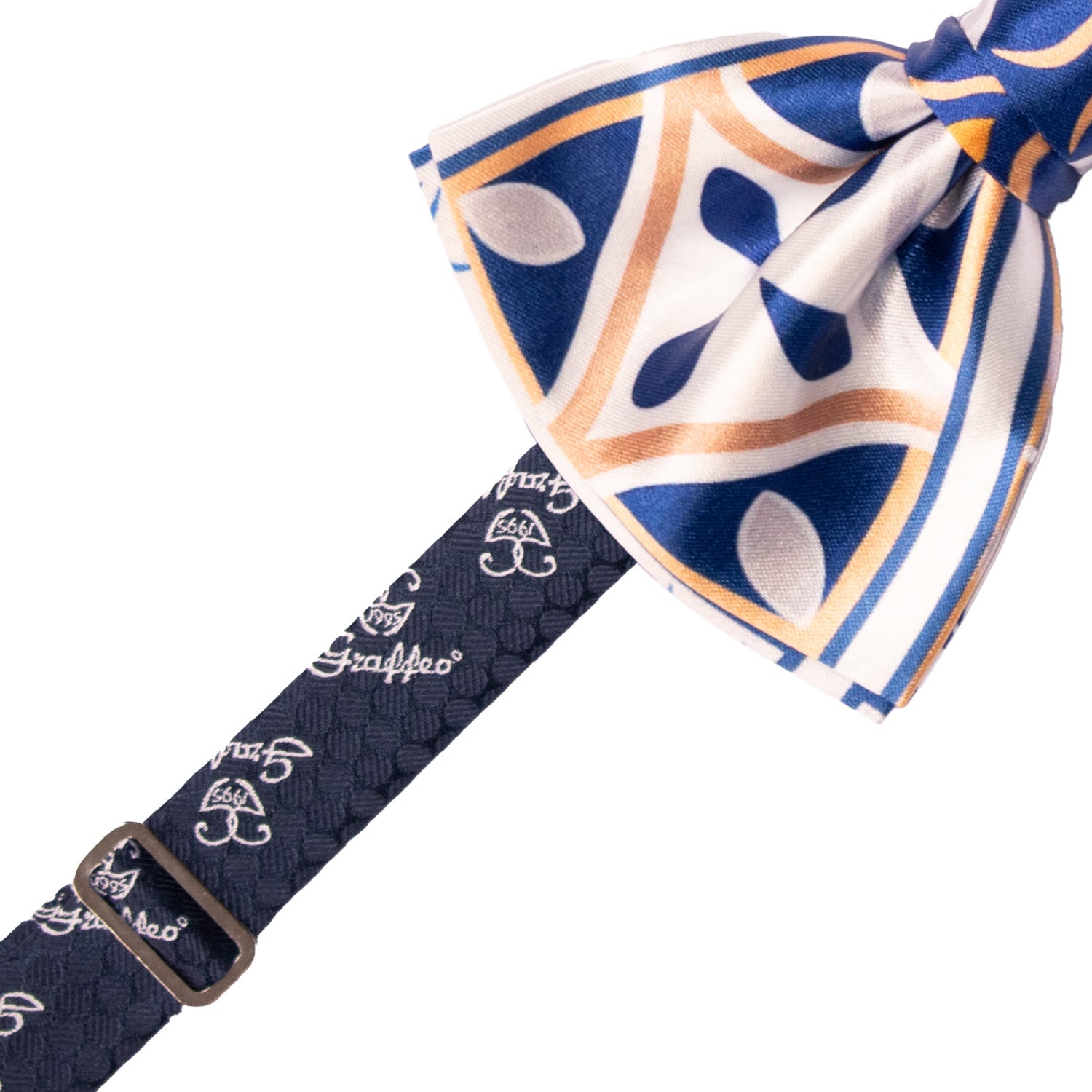 Papillon Annodato Siciliano Stampa di Raso Bianco con Maioliche Giallo Ocra Blu PS244 Made in Italy Graffeo Cravatte Pre-Tied