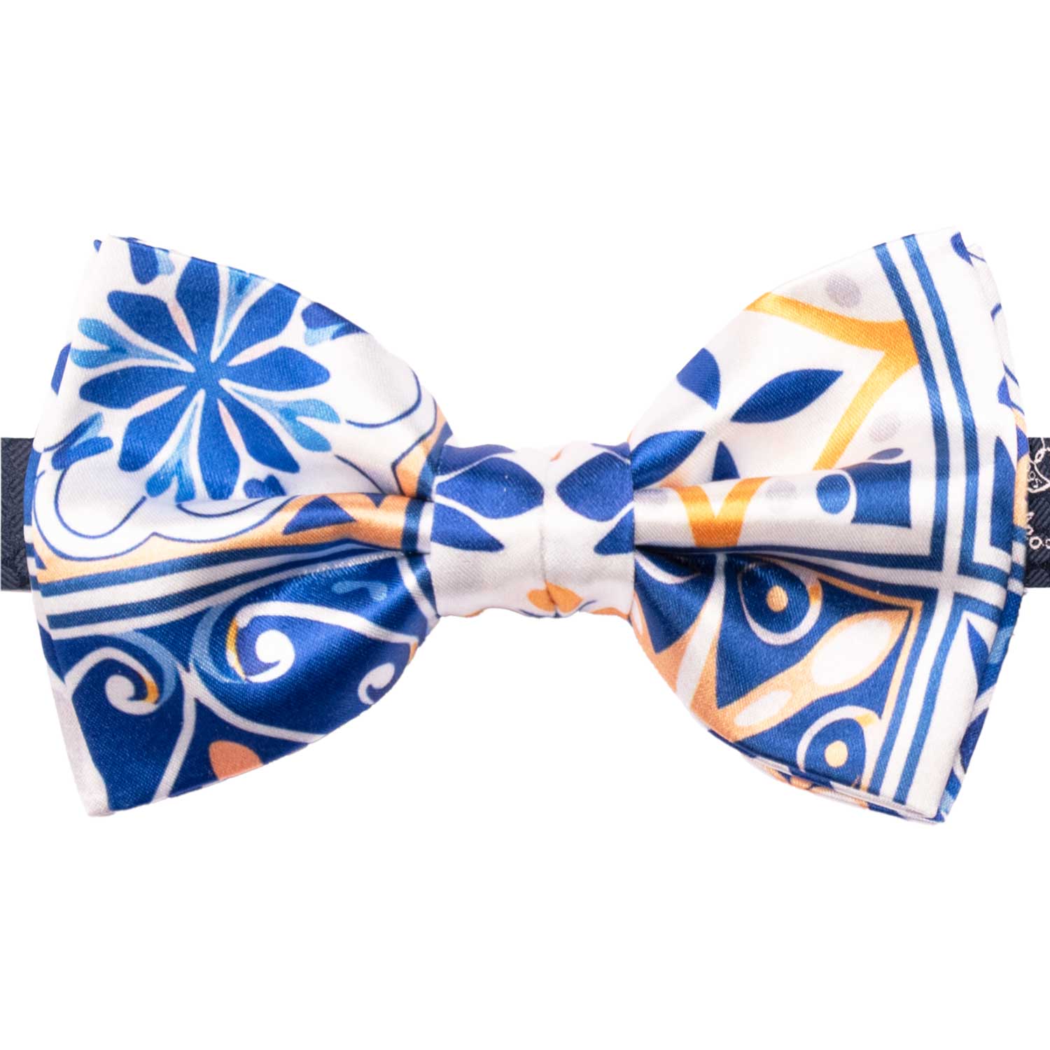 Papillon Annodato Siciliano Stampa di Raso Bianco con Maioliche Giallo Ocra Blu PS309 Made in Italy Graffeo Cravatte