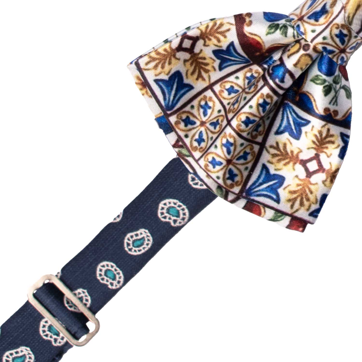 Papillon Annodato Siciliano Stampa di Raso con Maioliche Multicolor PS283 Made in Italy Graffeo Cravatte Pre-Tied