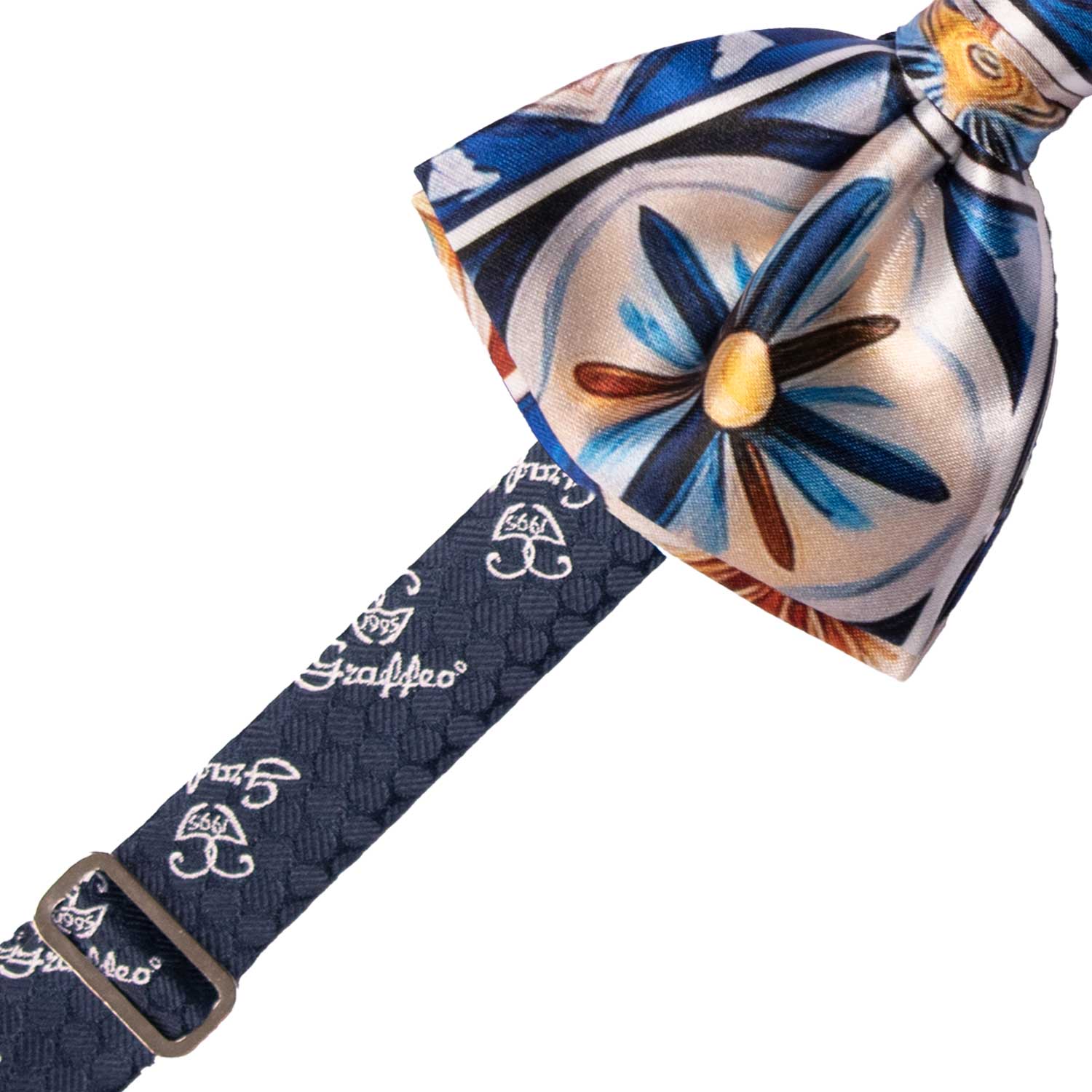 Papillon Annodato Siciliano Stampa di Raso con Maioliche Multicolor PS293 Made in Italy Graffeo Cravatte Pre-Tied