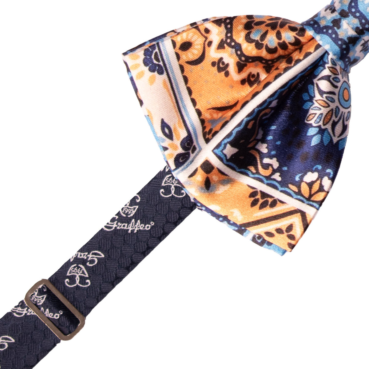 Papillon Annodato Siciliano Stampa di Raso con Maioliche Multicolor PS345 Made in Italy Graffeo Cravatte Pre-Tied