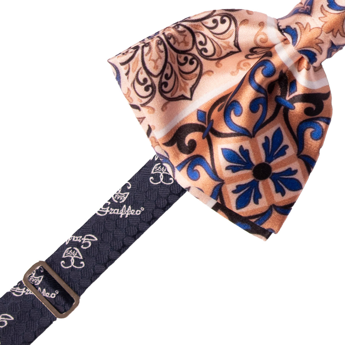 Papillon Annodato Siciliano Stampa di Raso con Maioliche Multicolor PS352 Made in Italy Graffeo Cravatte Pre-Tied