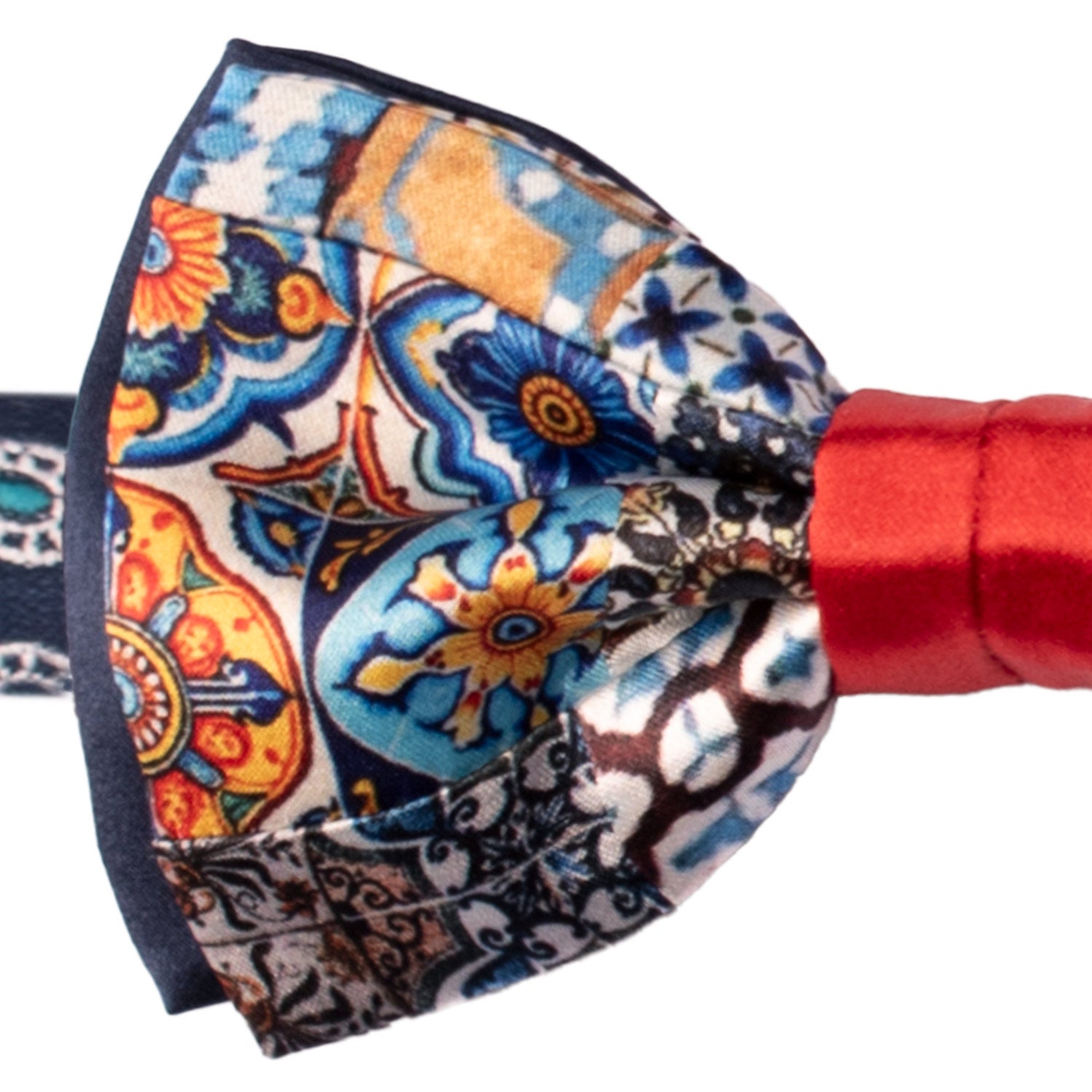 Papillon Siciliano Annodato Vintage Patchwork di Raso con Maioliche Multicolor PATCH1188 Made in Italy Graffeo Cravatte Dettaglio