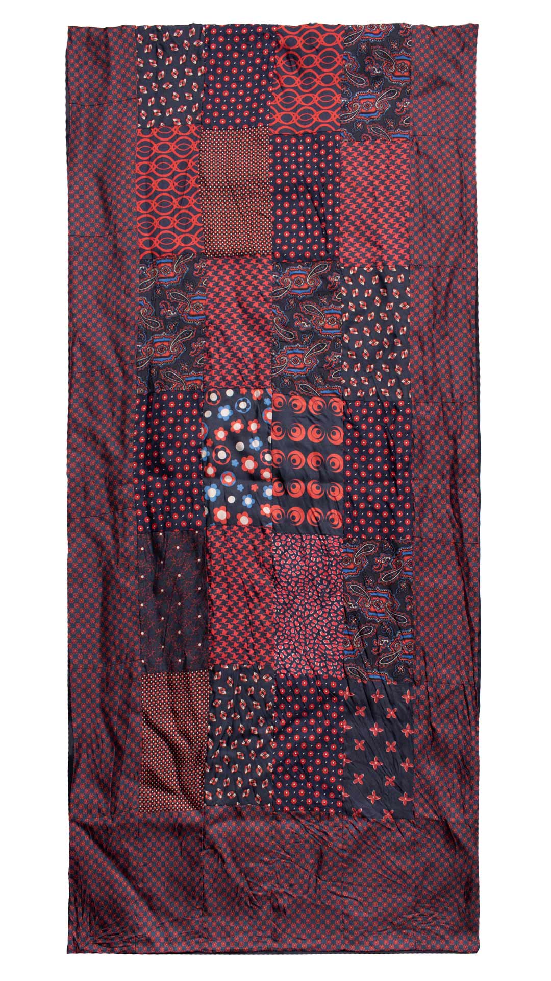 Sciarpa-di-Seta-Blu-Vintage-Patchwork-Fantasia-Rossa-Celeste-Bianca- S684
Intera