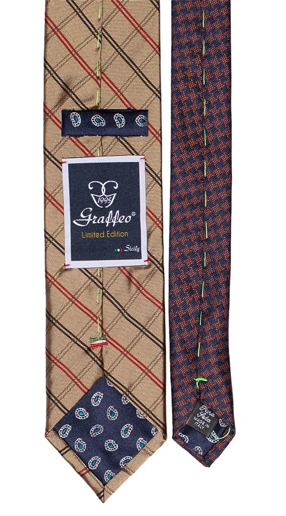 Cravatta Beige a Quadri Marroni Rossi Nodo In Contrasto Blu A Quadri Beige Made in Italy Graffeo Cravatte Pala