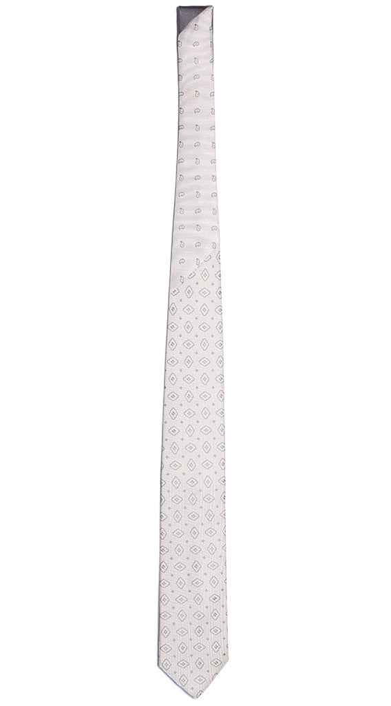 Cravatta Bianco Perla Micro Fantasia Grigia Nodo a Contrasto Bianco Perla Micro Paisley Grigio Made in Italy Graffeo Cravatte Intera