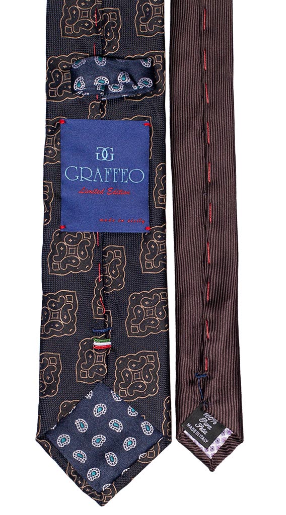 Cravatta Blu Medaglioni Beige Nodo in Contrasto Blu Fantasia Beige Made in Italy Graffeo Cravatte Pala