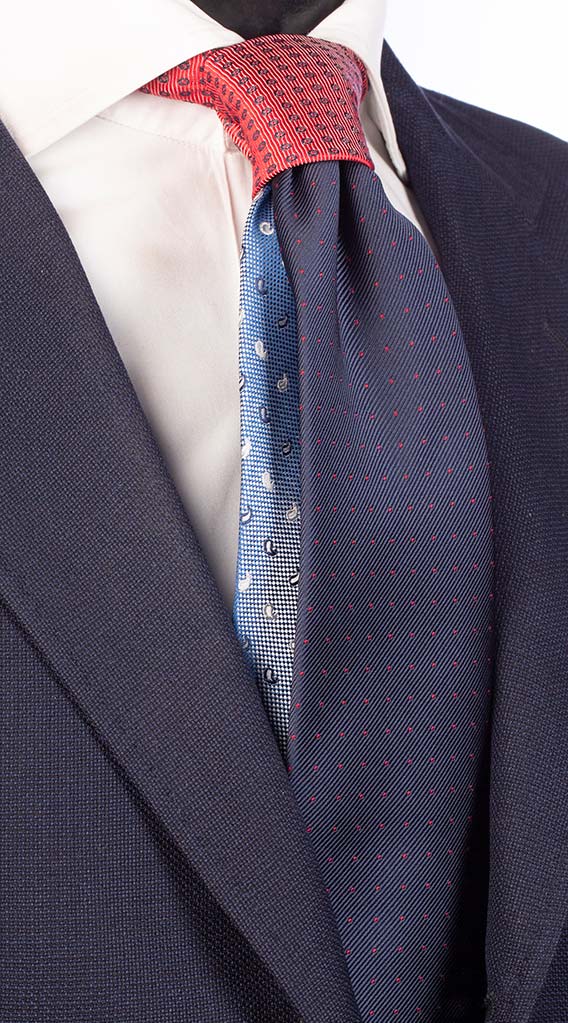 Cravatta Blu Punto a Spillo Rosso Nodo In Contrasto Rosso Con Cerchietti Blu Made in Italy Graffeo Cravatte