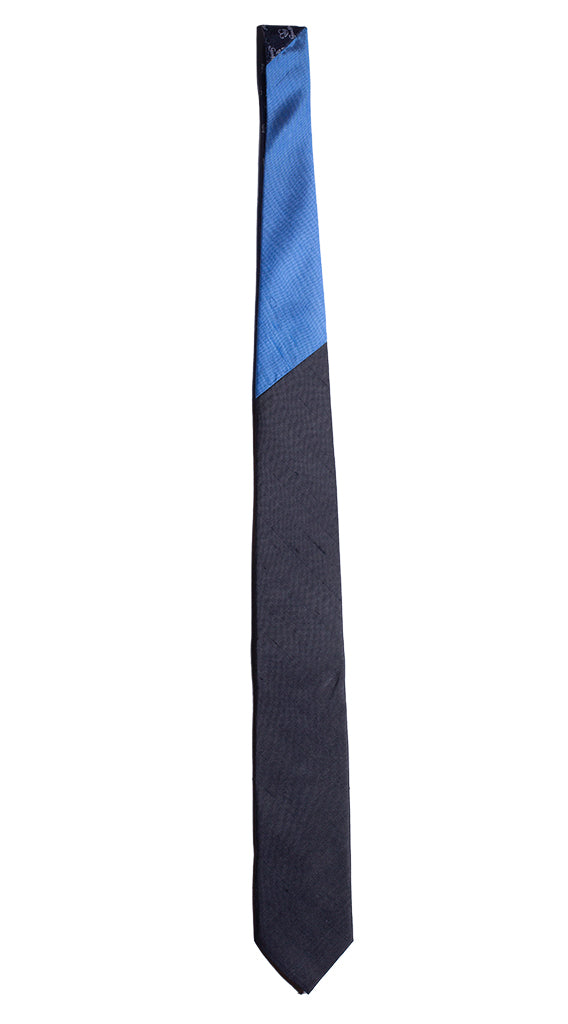 Cravatta Blu Shantung di Seta Nodo in Contrasto Azzurro Made in Italy Graffeo Cravatte Intera