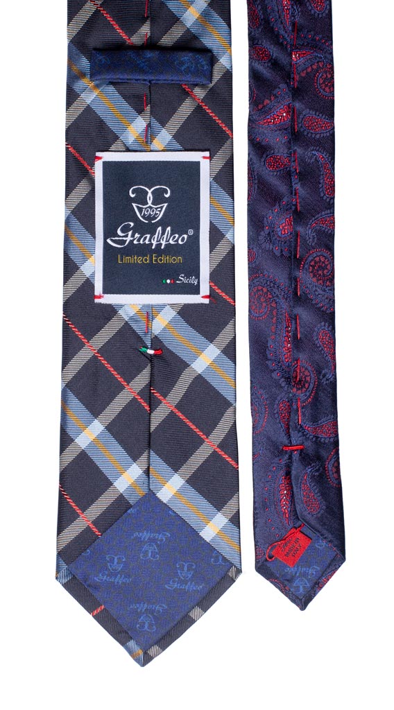 Cravatta Blu a Quadri Multicolor Nodo in Contrasto Grigia Fantasia Made in Italy Graffeo Cravatte Pala