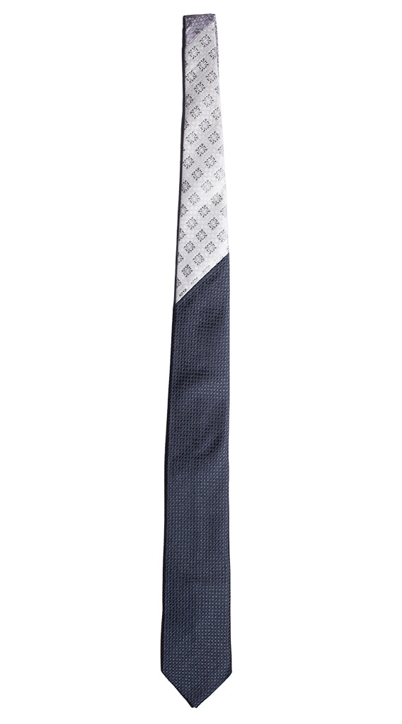 Cravatta Cerimonia Grigio Scuro Nodo in Contrasto Bianco Grigio Made in Italy Graffeo Cravatte Intera