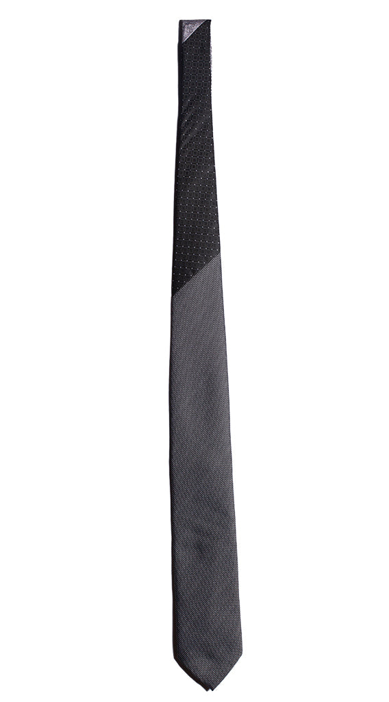 Cravatta Cerimonia Nera Punto a Spillo Bianco Nodo in Contrasto Bianco Nero Made in Italy Graffeo Cravatte Intera