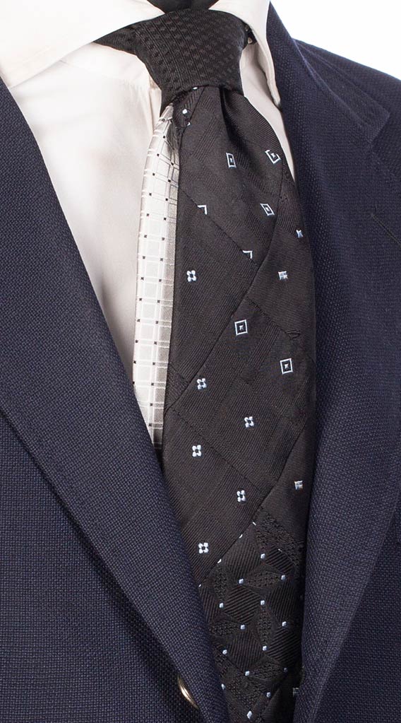 Cravatta Patchwork di Seta Nera Fantasia Celeste Made in Italy Graffeo Cravatte