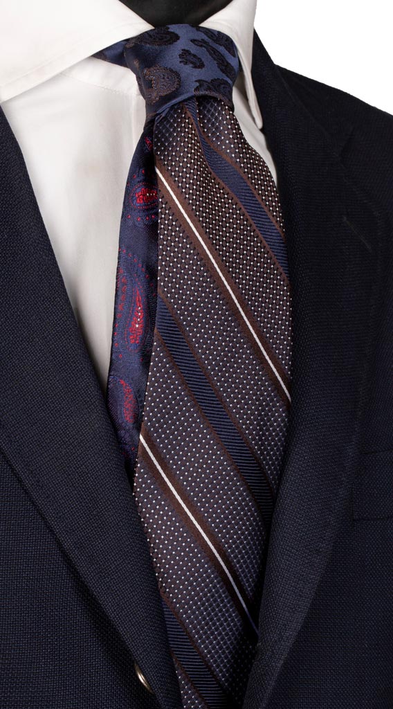 Cravatta Regimental Marrone Blu Bianca Nodo in Contrasto Blu Paisley Marrone Made in Italy graffeo Cravatte