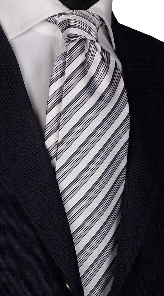 Cravatta Regimental di Seta per Cerimonia Bianco Grigio Made in Italy Graffeo Cravatte