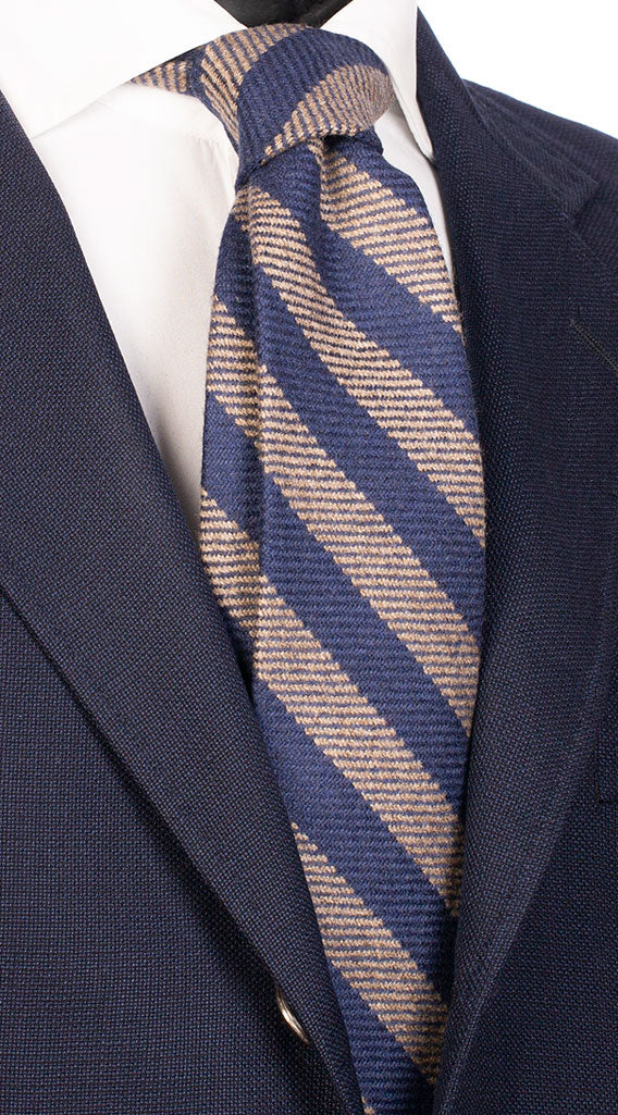 Cravatta a righe colori vivi toni del fuxia seta silk - Avantgarde Accessori Cravatta a righe colori vivi toni del fuxia seta silk - Avantgarde Accessori