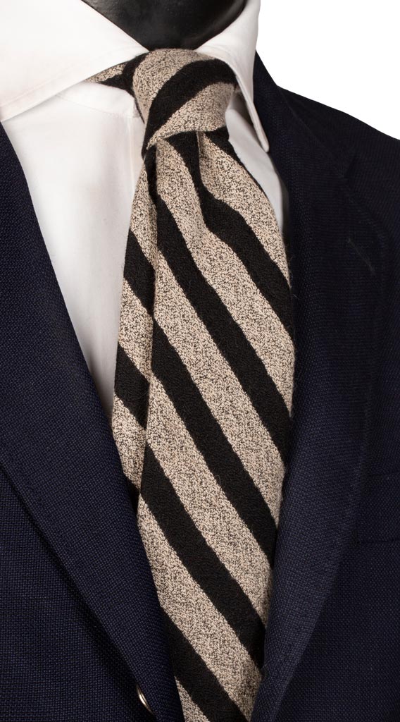 Cravatta Regimental in Seta Cashmere Grigia Beige Nera Made in Italy Graffeo Cravatte