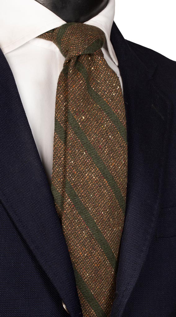 Cravatta Regimental in Seta Cashmere effetto Tweed Marrone Verde Made in Italy graffeo Cravatte