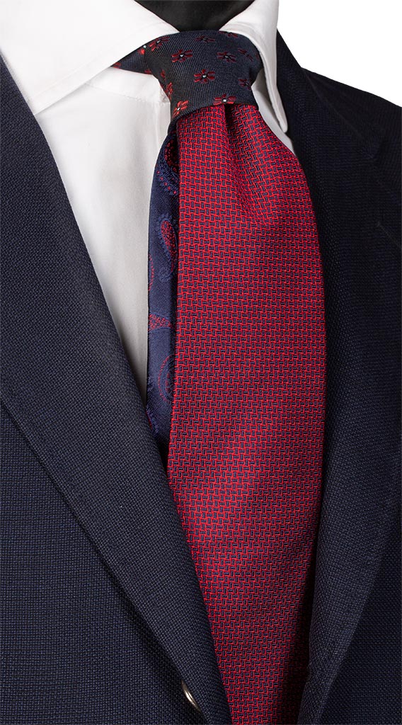 Cravatta Rosso Blu Nodo in Contrasto Blu a Fiori Rossi Made in Italy Graffeo Cravatte